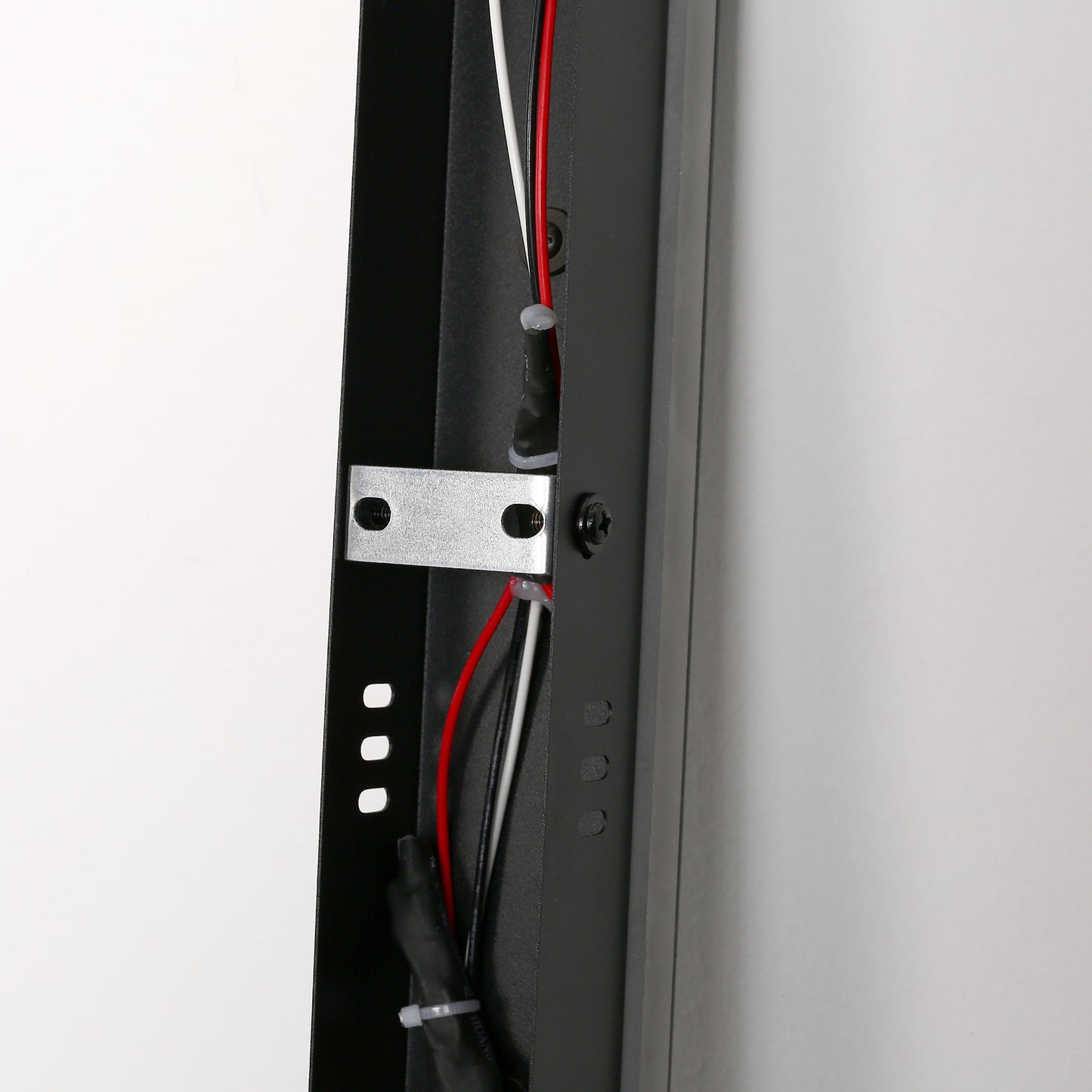 YANSUN 39.3in LED Outdoor Wall Light Slim Linear 30W Dimmable 2700K-6500K with Remote Modern Black Sconce
