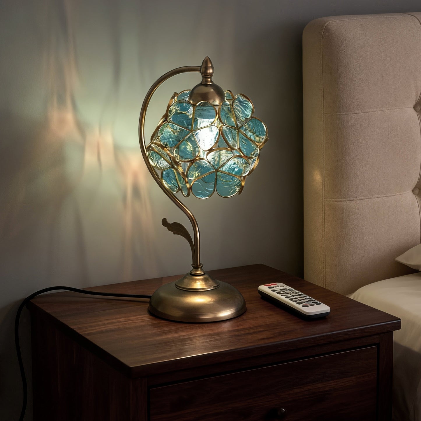 YANSUN 9.8in Green Glass Flower Table Lamp with Brass Finish E26 Bedside Desk Light Fixture