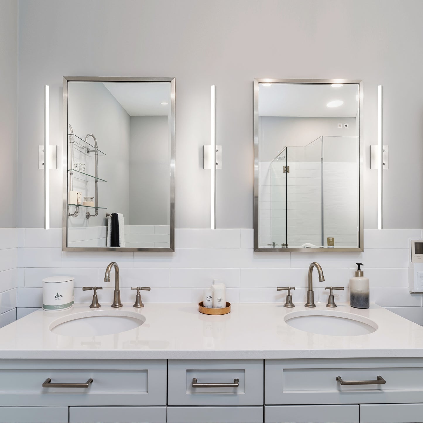 YANSUN 40 in LED Vanity Light with Brushed Nickel Finish, Integrated LED, Dimmable and 3CCT, 120V