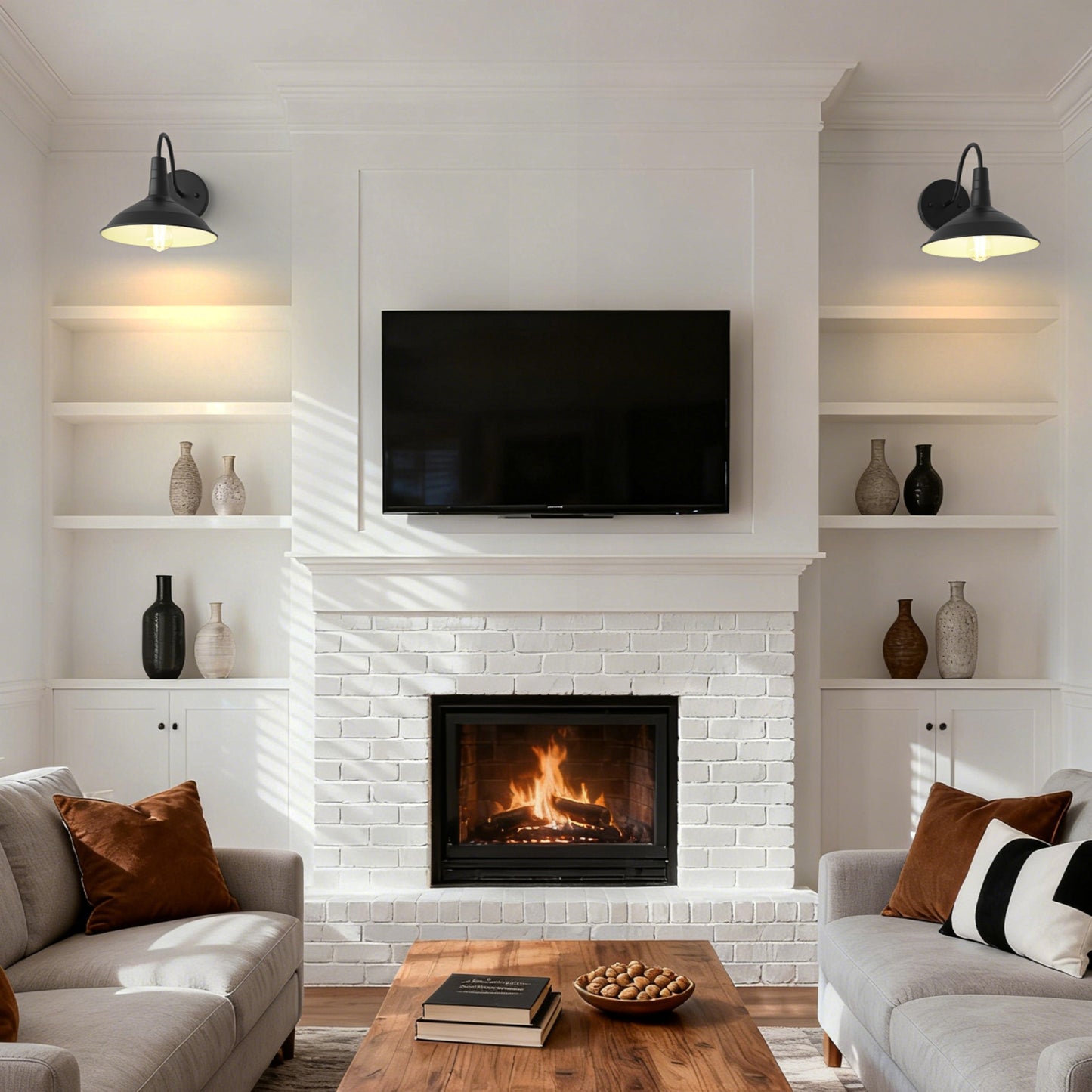 YANSUN Wall Sconce with Curved Arm & Round Backplate, Matte Black Finish, Minimalist Design, Traditional Single-Light