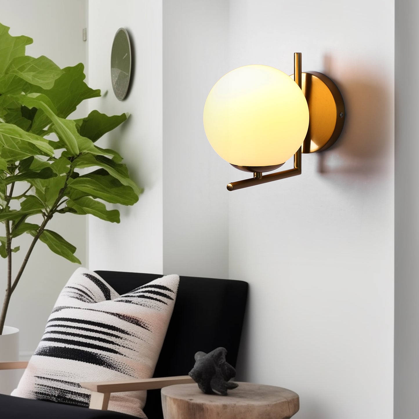 YANSUN 6.7 in. 1-Light Modern Indoor Wall Sconce in Brass Finish with Globe Shade, E26 Base, for Bedroom, Living Room, Hallway