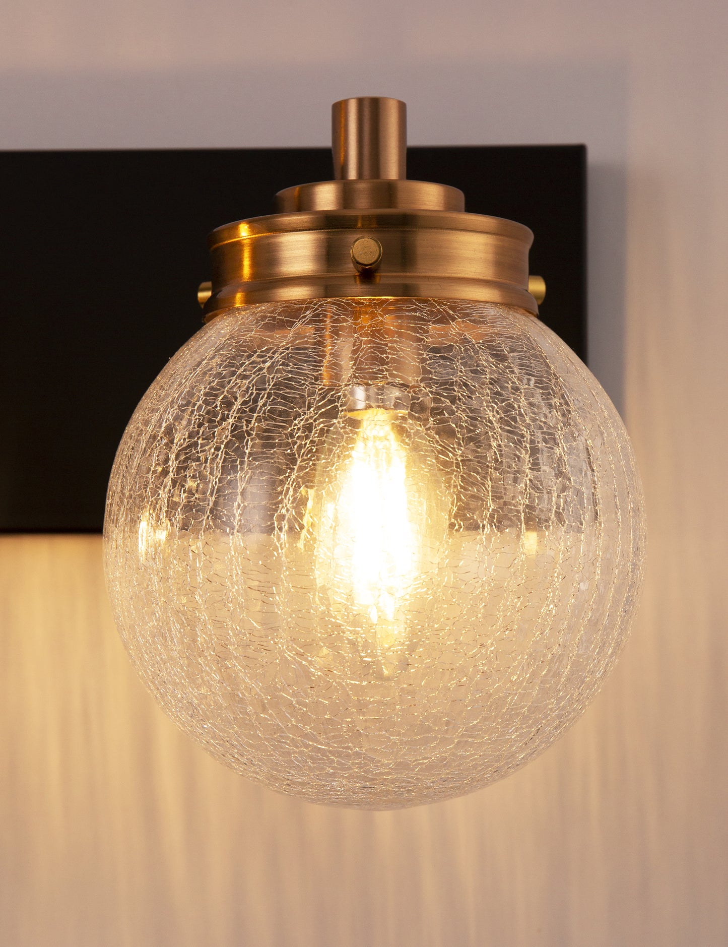 YANSUN 22 in. 3-Light Modern Black and Gold Vanity Light with Crackle Glass Wall Perfect for Vanity Powder Room Dressing Room